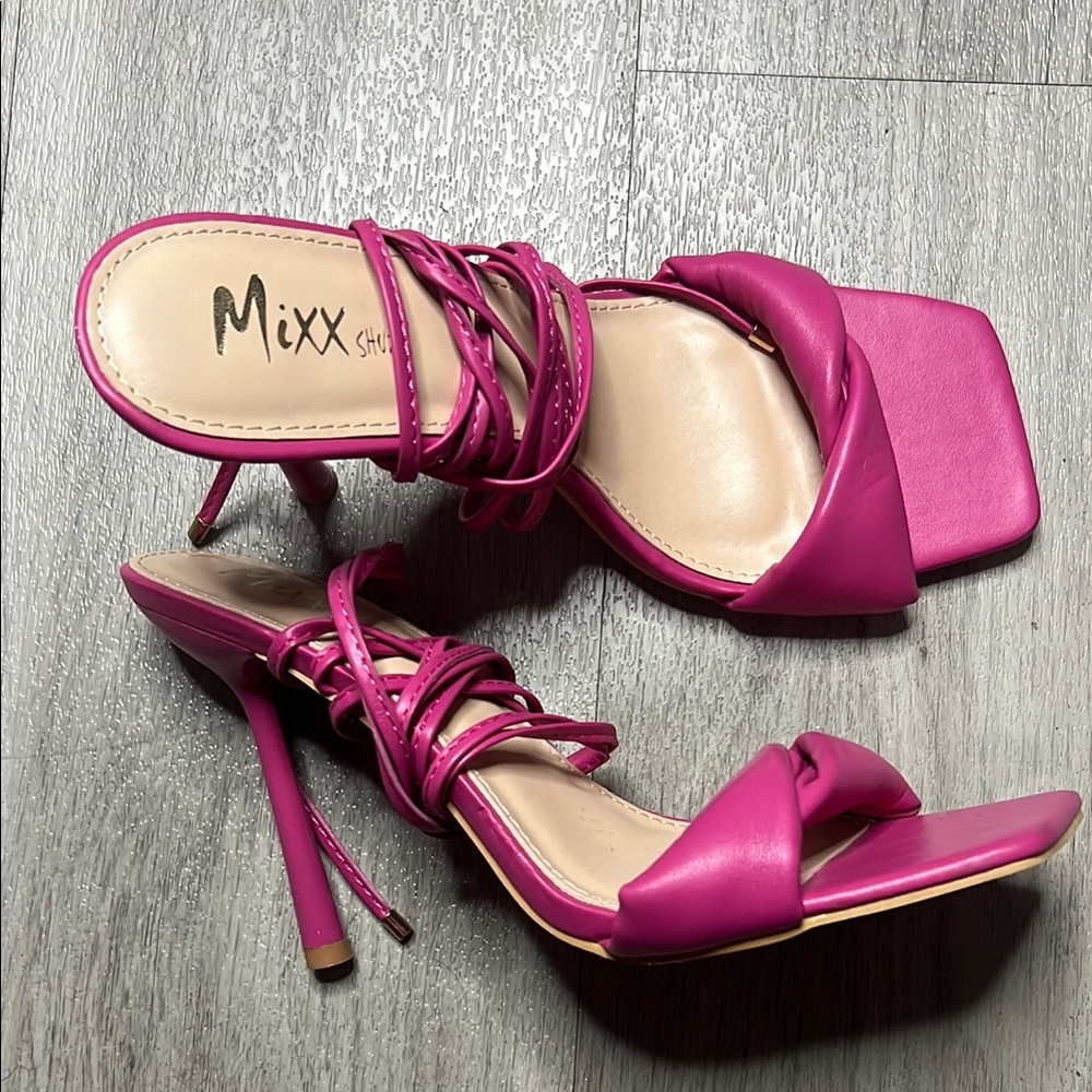 Mixx Shuz Pink Strappy Heels